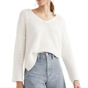 Madewell • Beezeway Pullover Sweater size medium.